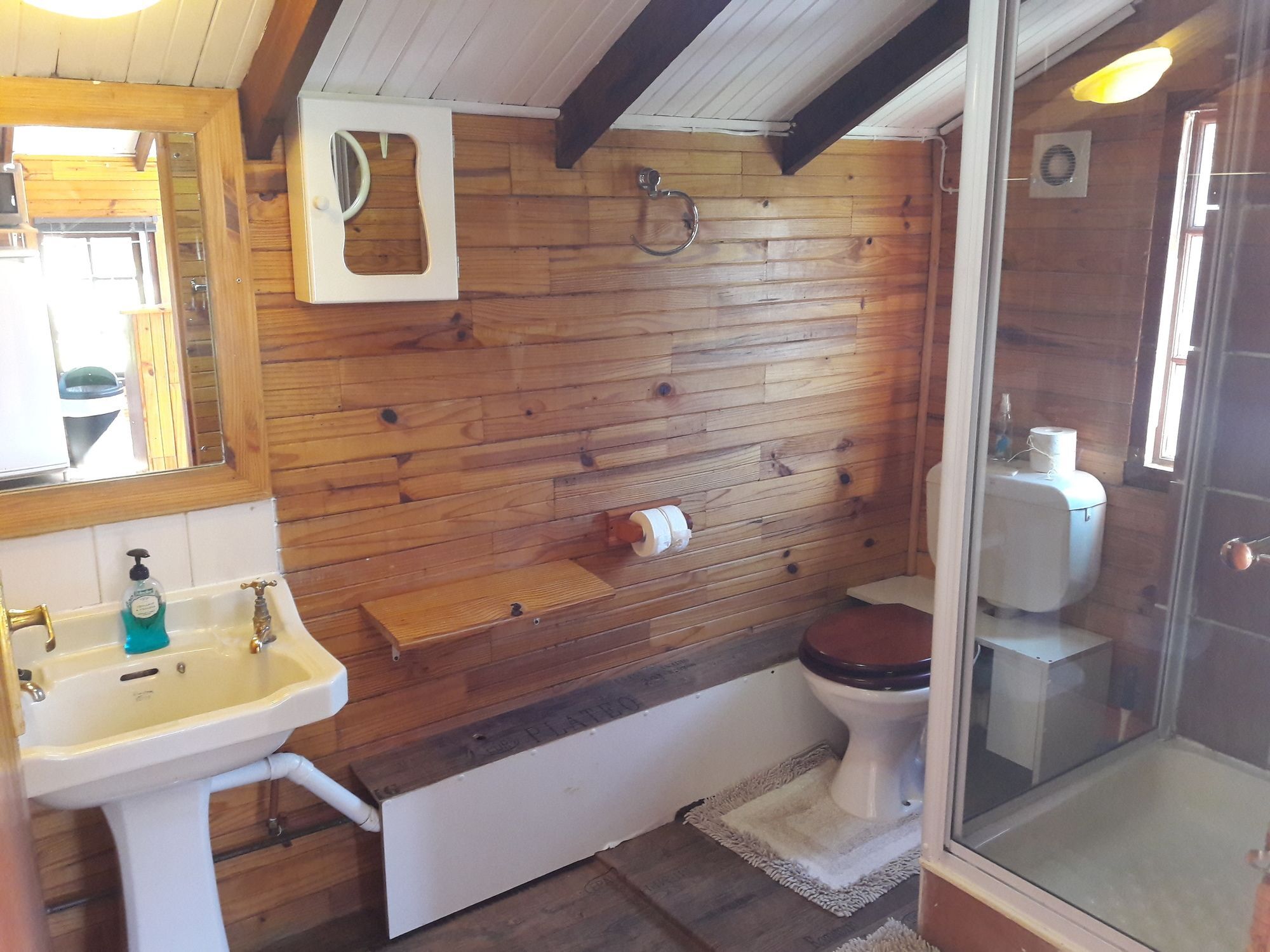 The Village Lodge Стормсривер Экстерьер фото